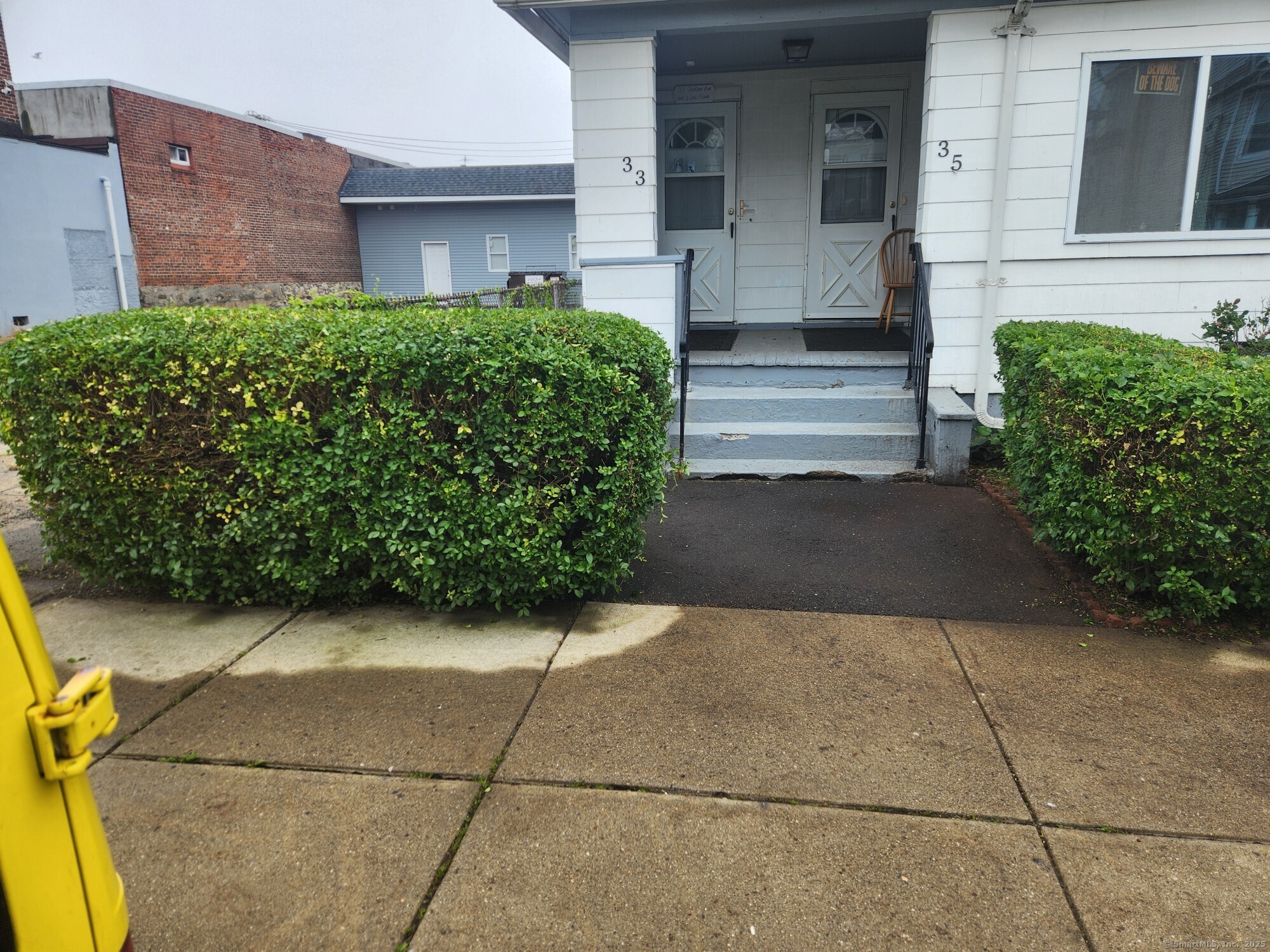33 Jackson Avenue