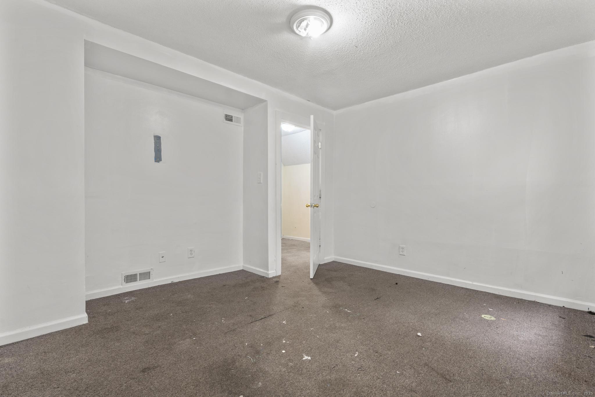 36 Bellevue Street, Waterbury, Connecticut image 18