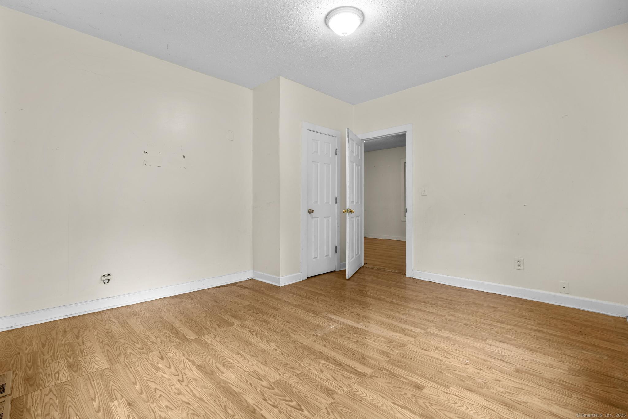 36 Bellevue Street, Waterbury, Connecticut image 9