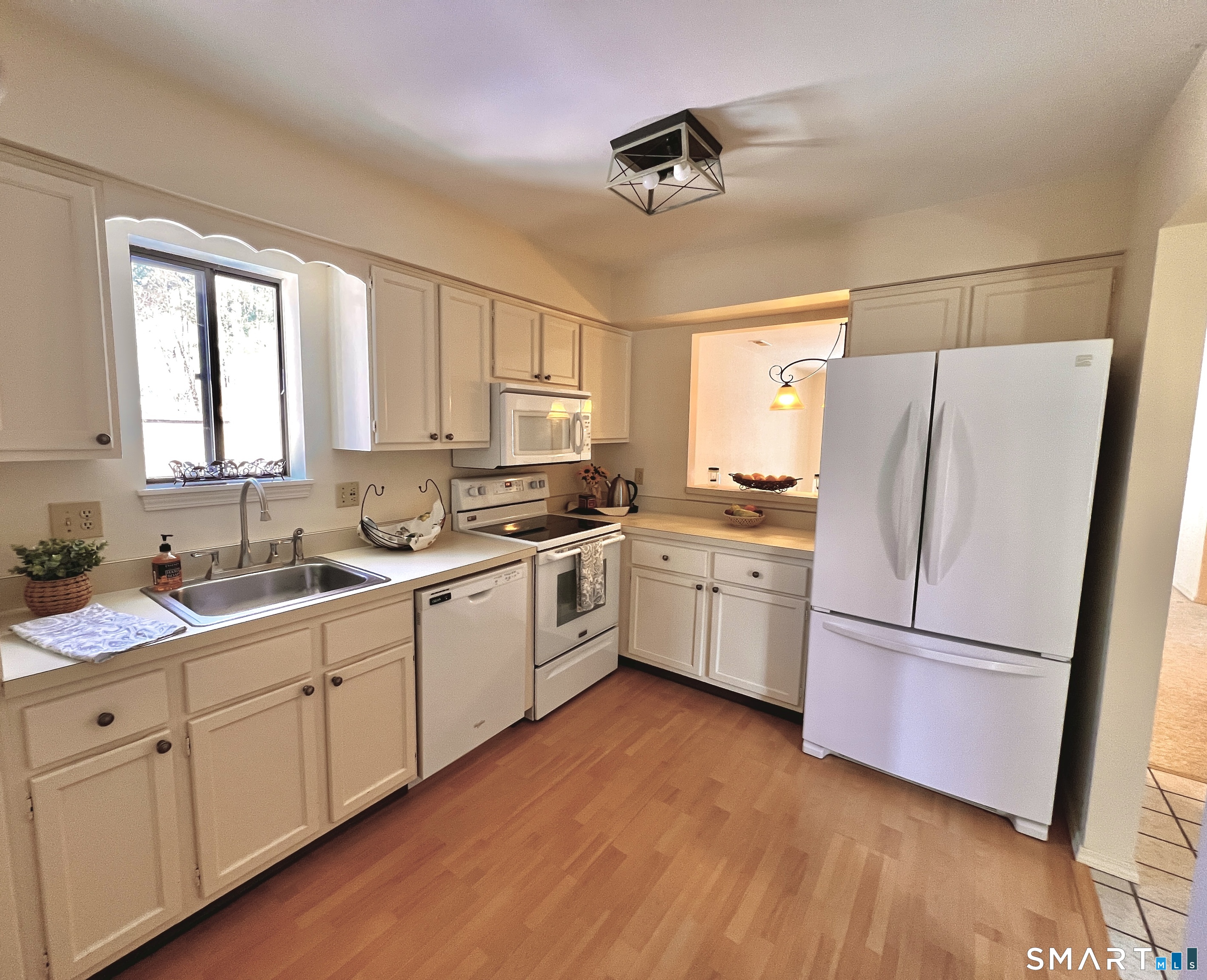 35 Nutmeg Road Apt D1