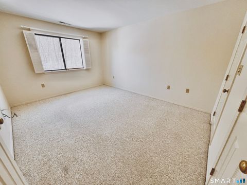 Tiny photo for 35 Nutmeg Road #APT D1, Middlebury, CT 06762 (MLS # 24150979)