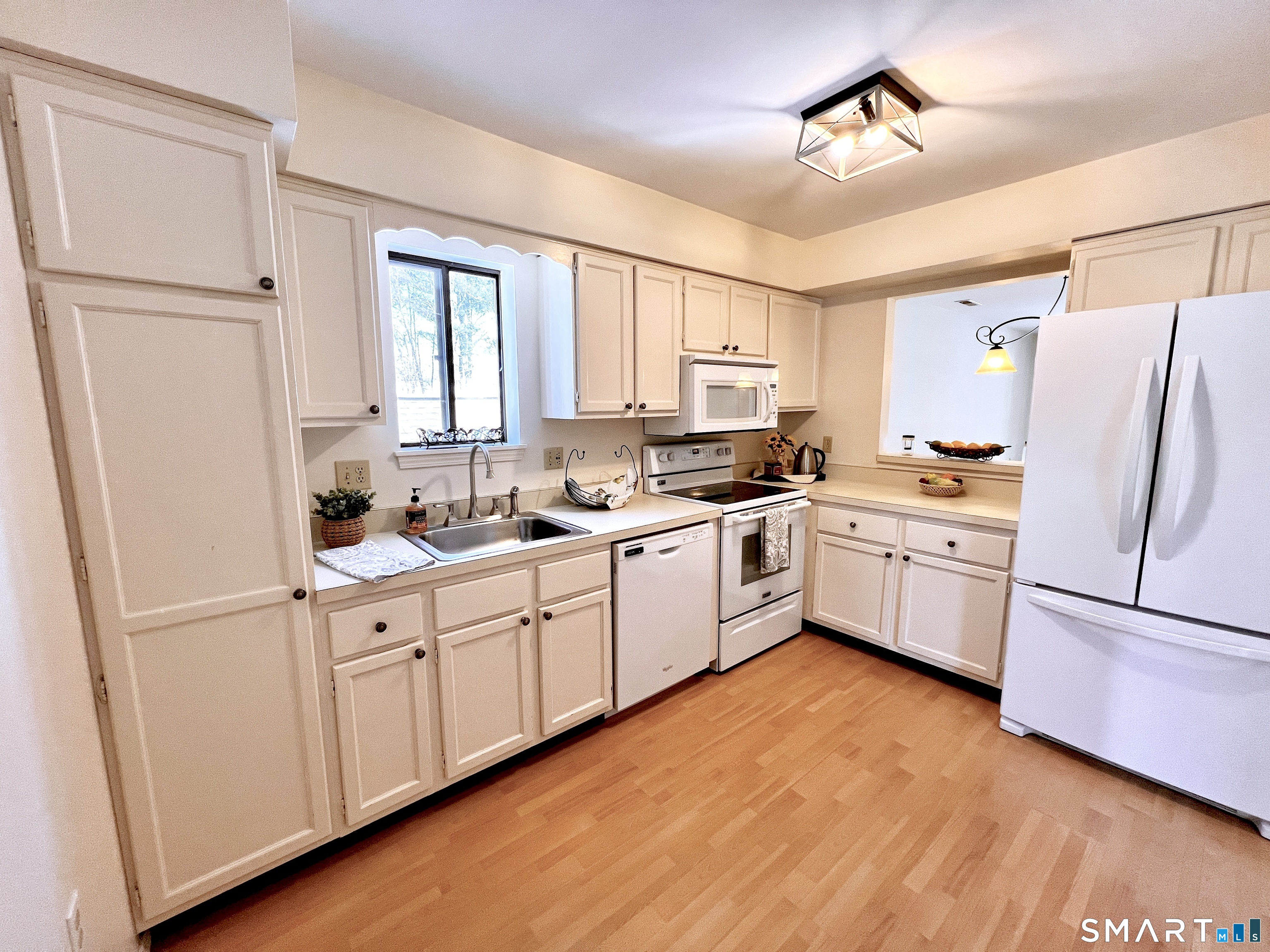 35 Nutmeg Road Apt D1