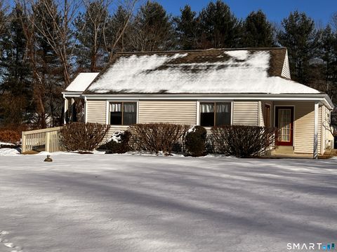 Tiny photo for 35 Nutmeg Road #APT D1, Middlebury, CT 06762 (MLS # 24150979)