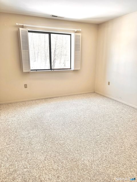 Tiny photo for 35 Nutmeg Road #APT D1, Middlebury, CT 06762 (MLS # 24150979)