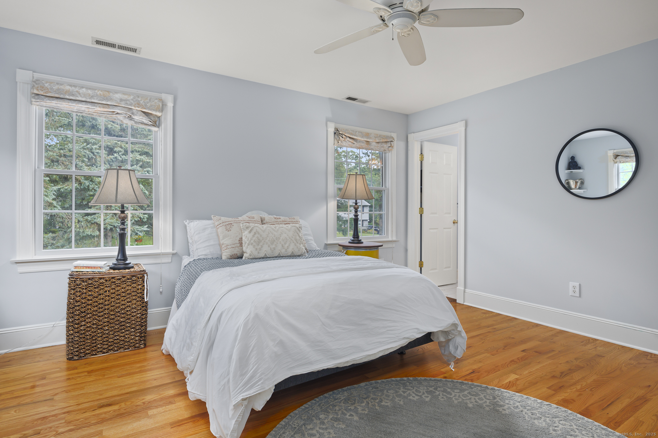 Ridgefield, Connecticut 06877, United States, 5 Bedrooms Bedrooms, ,4 BathroomsBathrooms,Residential,Pending,215361