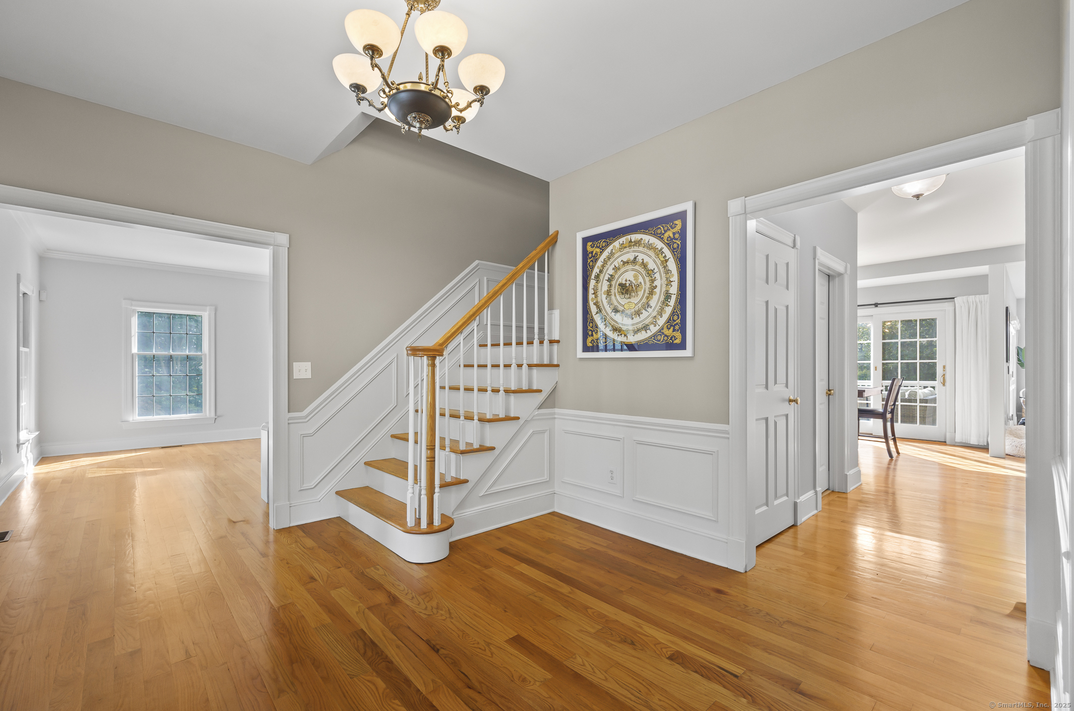 Ridgefield, Connecticut 06877, United States, 5 Bedrooms Bedrooms, ,4 BathroomsBathrooms,Residential,Pending,215361