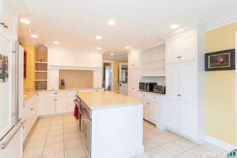 Tiny photo for 25 Wall Street, Madison, CT 06443 (MLS # 24211360)