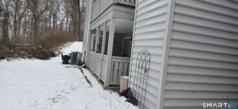 Tiny photo for 90 Crown Knoll Court #APT 136, Groton, CT 06340 (MLS # 24156898)