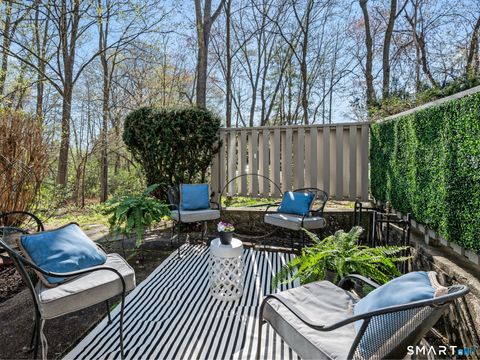 Tiny photo for 1 Talcott Ridge Road #F, Farmington, CT 06032 (MLS # 24168745)