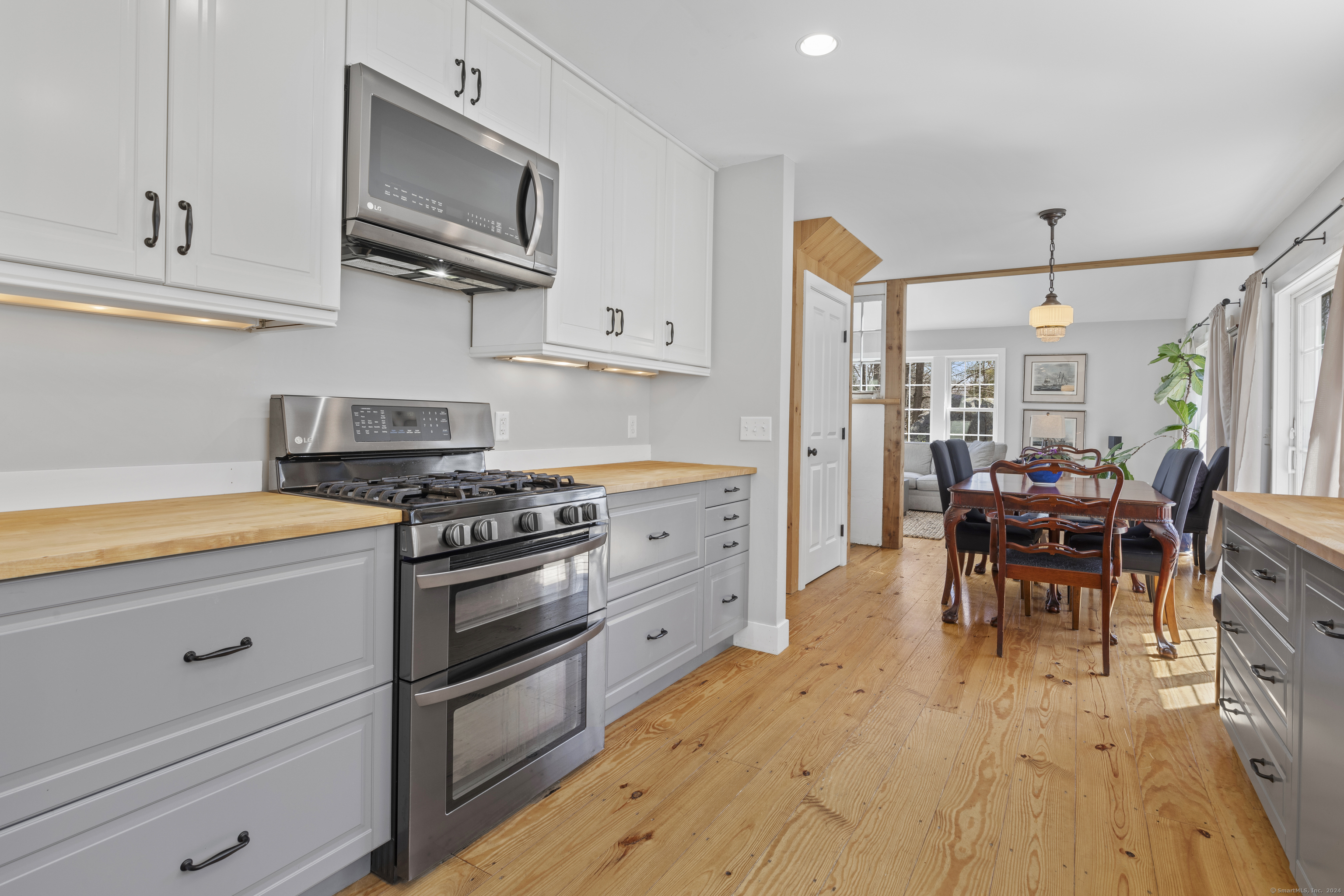 2 Primrose Ledge, Essex, Connecticut image 8