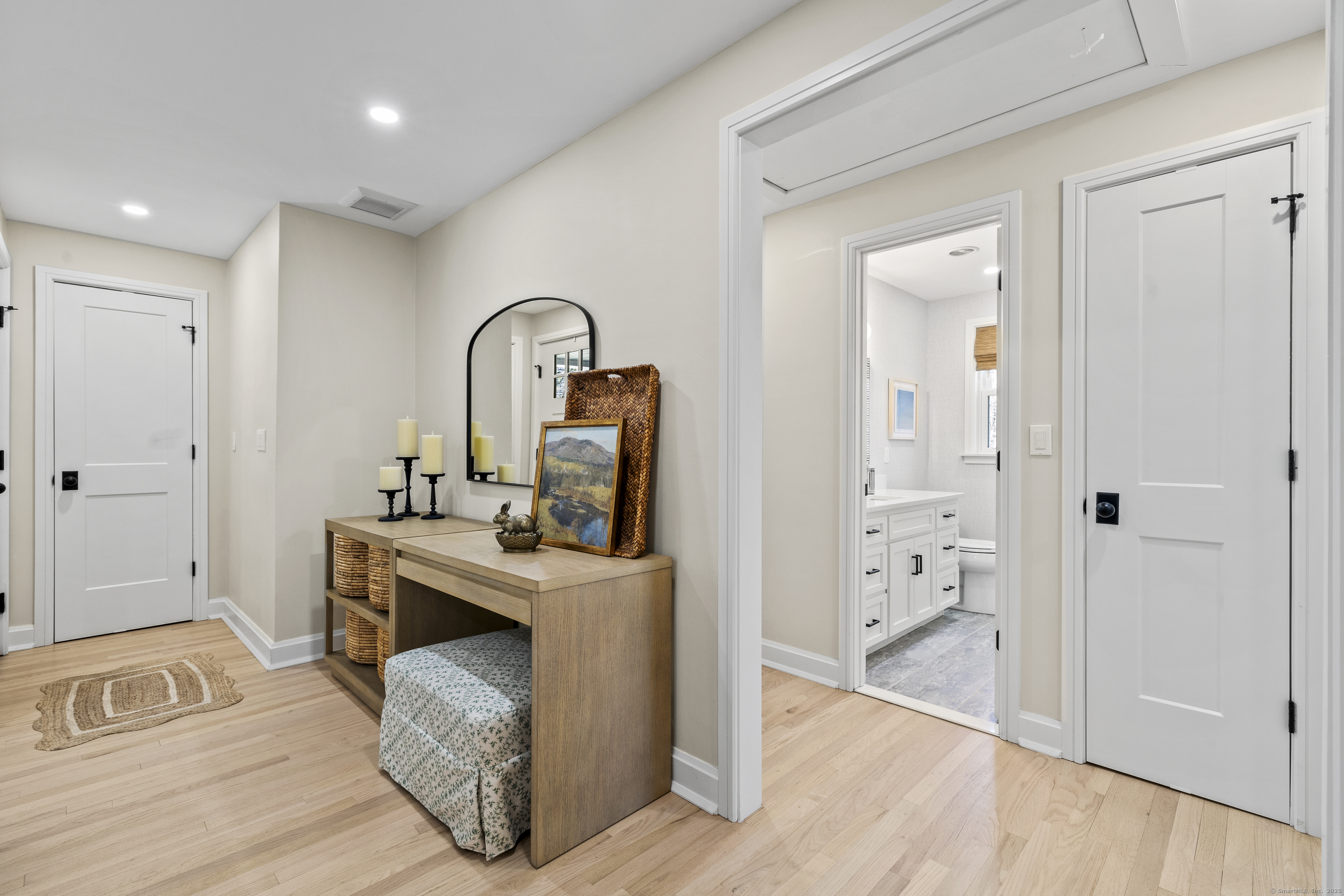596 Bush Hill Road, Manchester, Connecticut image 3