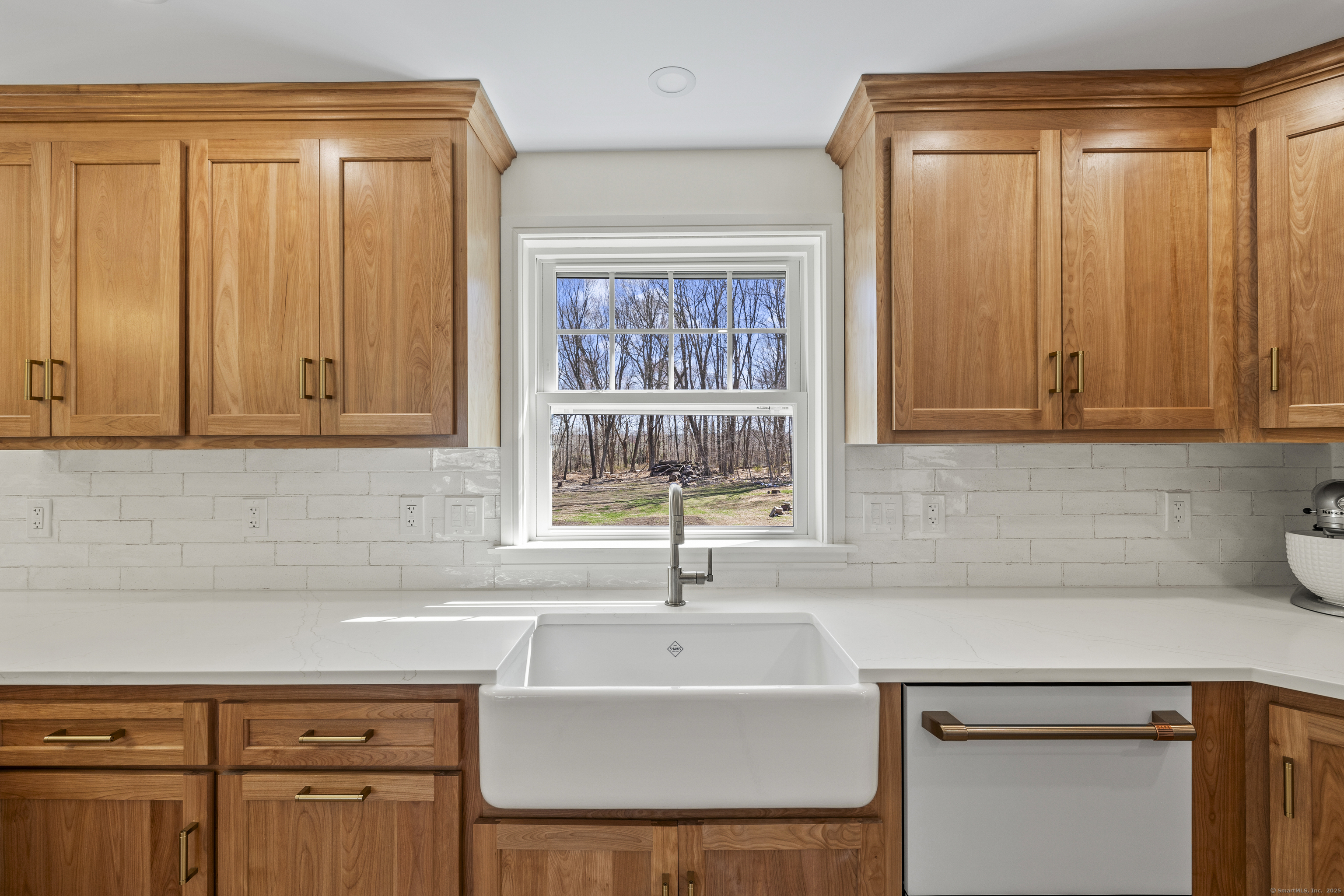 596 Bush Hill Road, Manchester, Connecticut image 18