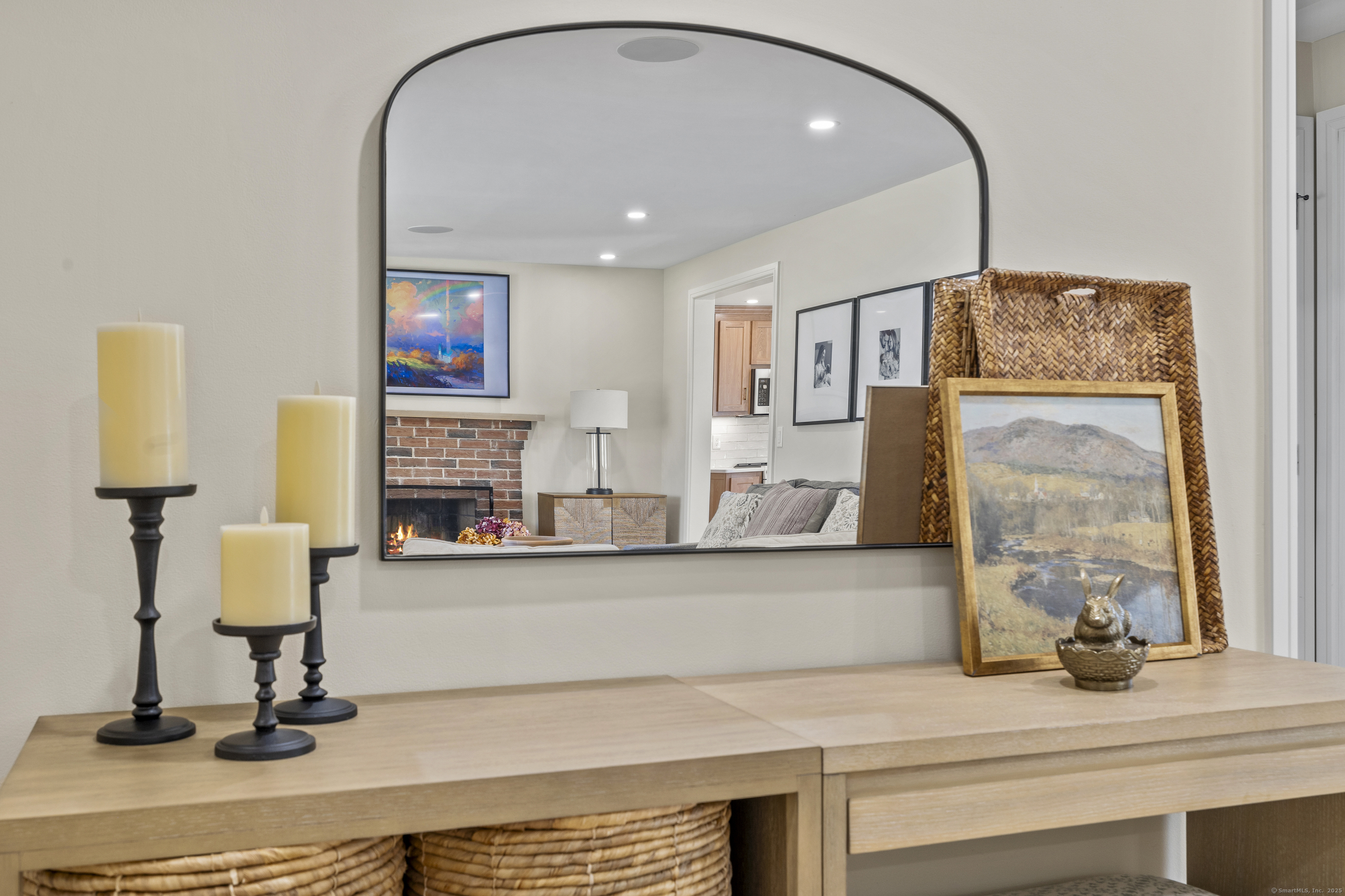 596 Bush Hill Road, Manchester, Connecticut image 8