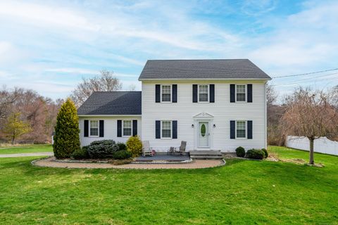 39 Overlook Drive New Milford CT 06776