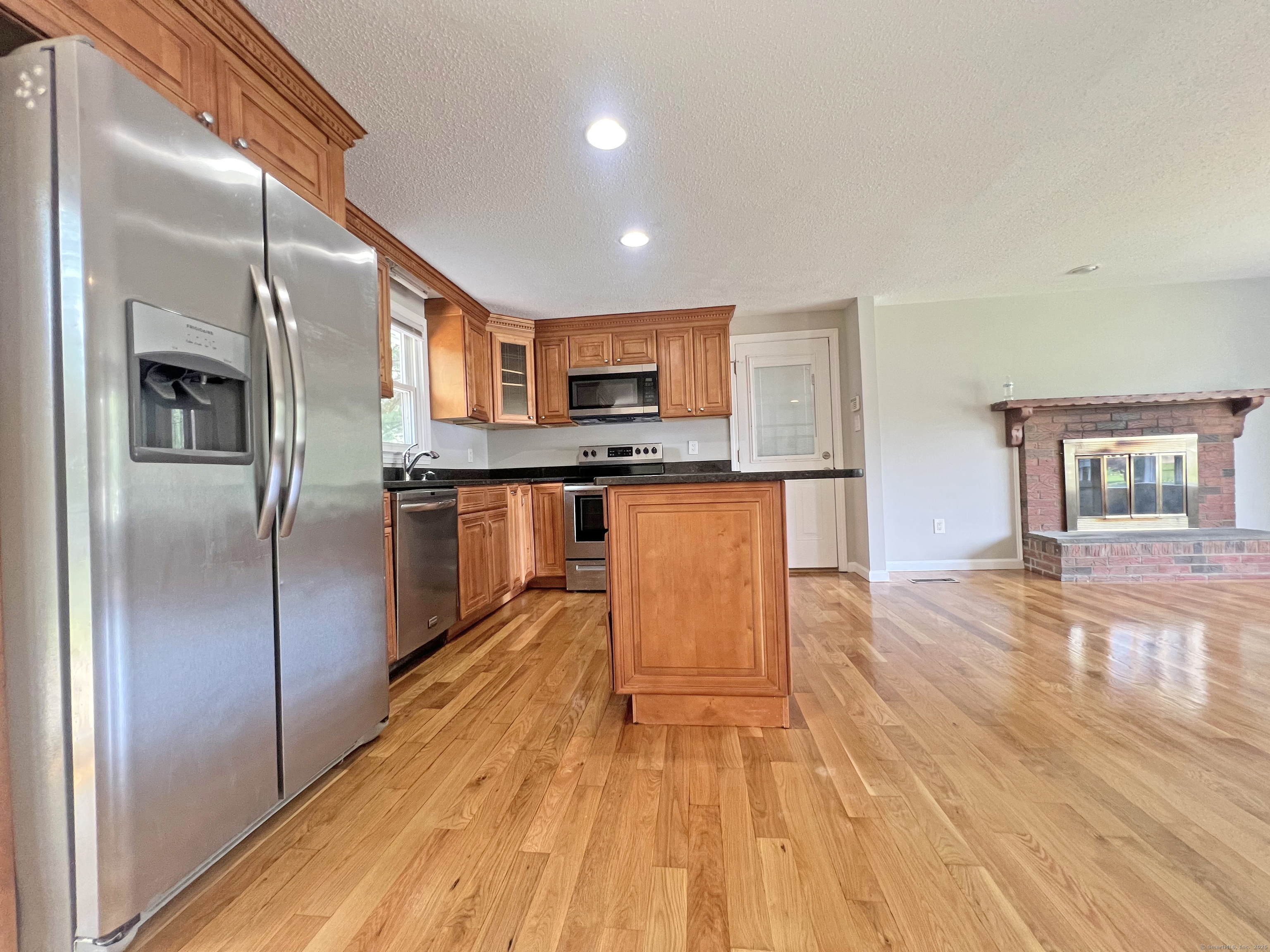 6 Perron Road