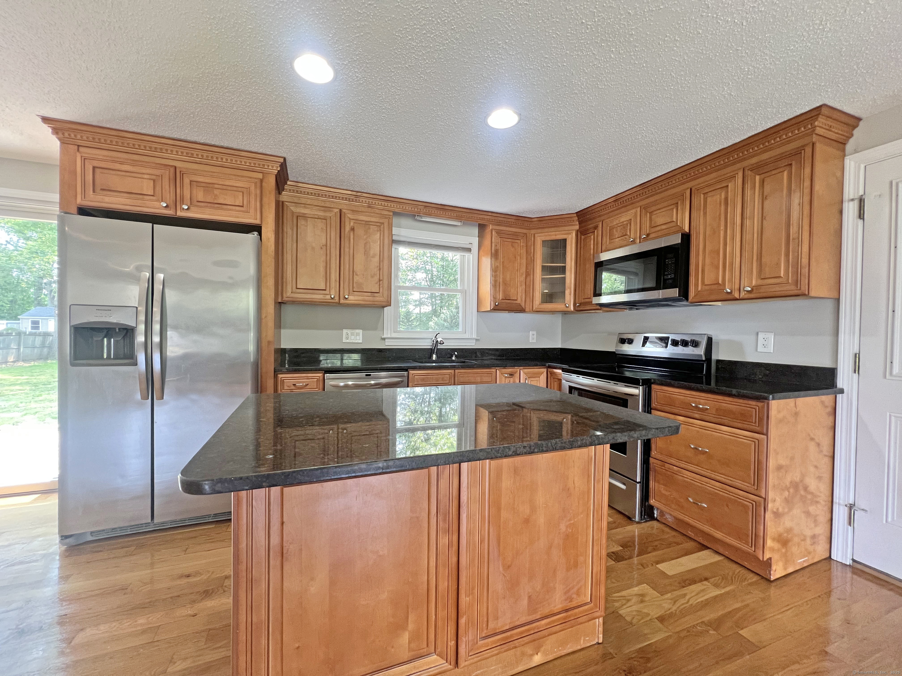6 Perron Road