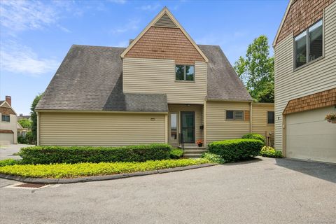 8 Cottonwood Court 8 Granby CT 06035