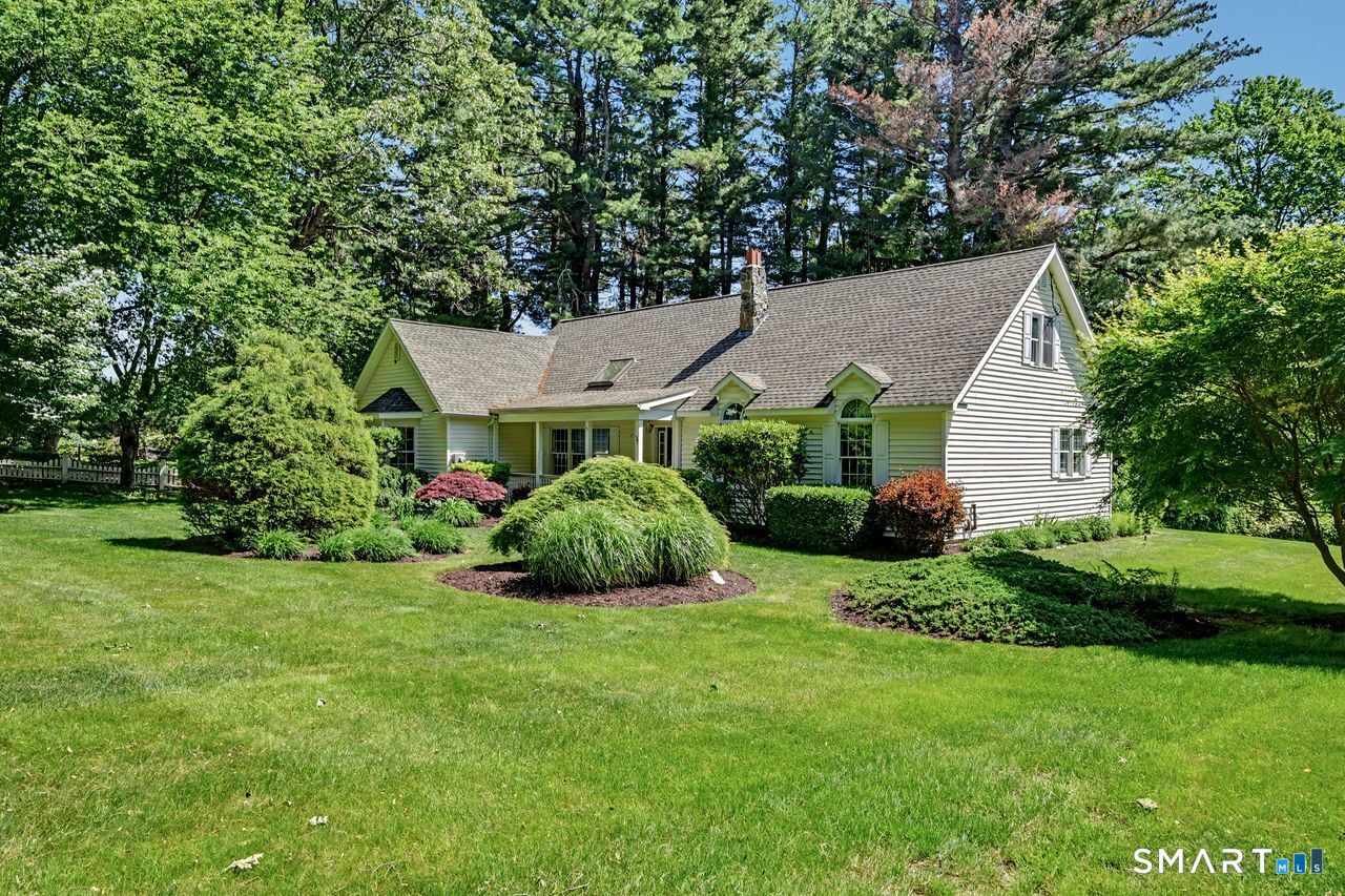 207 Grassy Hill Road