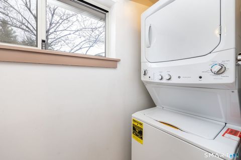 Tiny photo for 10 Pepperidge Court #10, Simsbury, CT 06070 (MLS # 24144855)