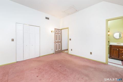 Tiny photo for 10 Pepperidge Court #10, Simsbury, CT 06070 (MLS # 24144855)