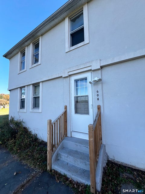 Tiny photo for 608 Bow Lane, Middletown, CT 06457 (MLS # 24216955)