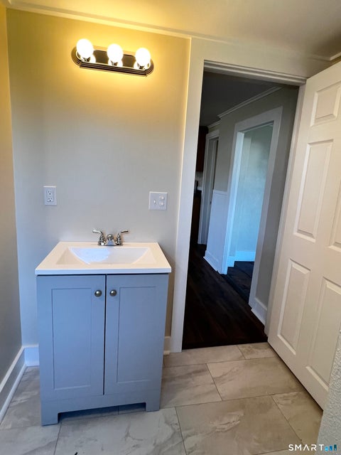 Tiny photo for 608 Bow Lane, Middletown, CT 06457 (MLS # 24216955)