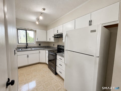 Tiny photo for 594 E Center Street #H, Manchester, CT 06040 (MLS # 24197007)