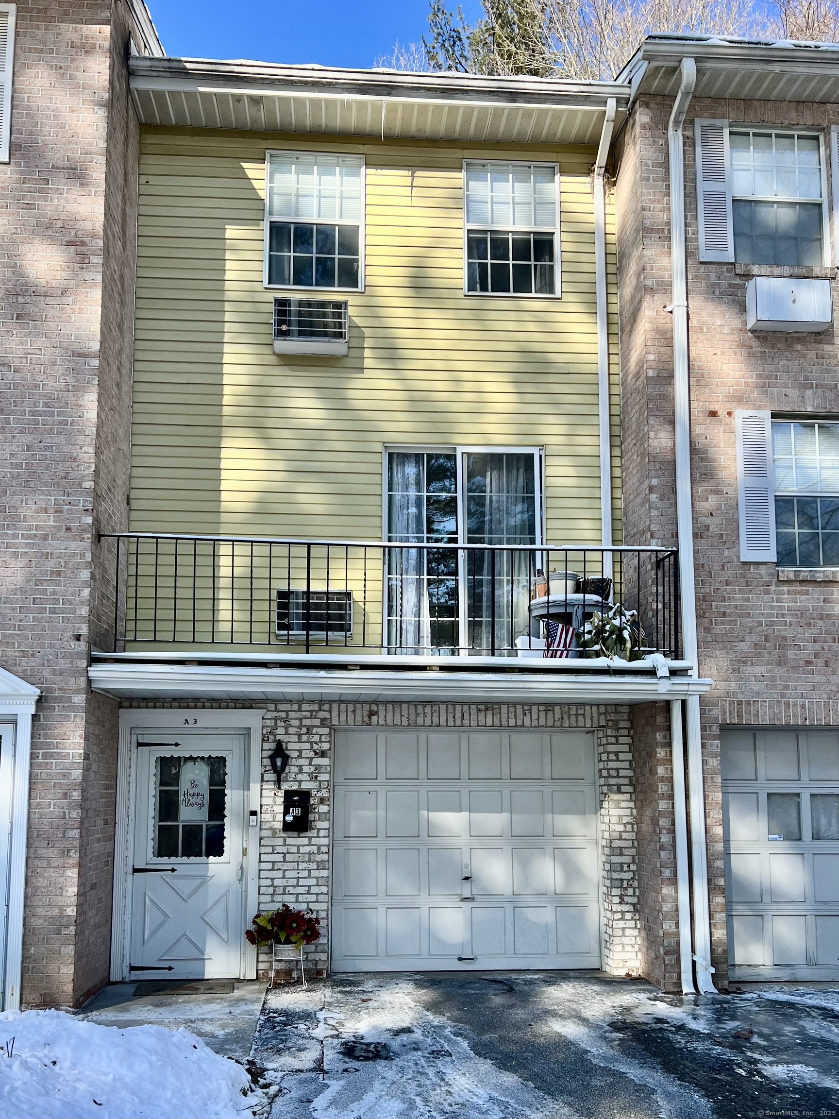 Photo 1 of Surrey Lane A3, Torrington, Connecticut, $195,000, Web #: 24068562