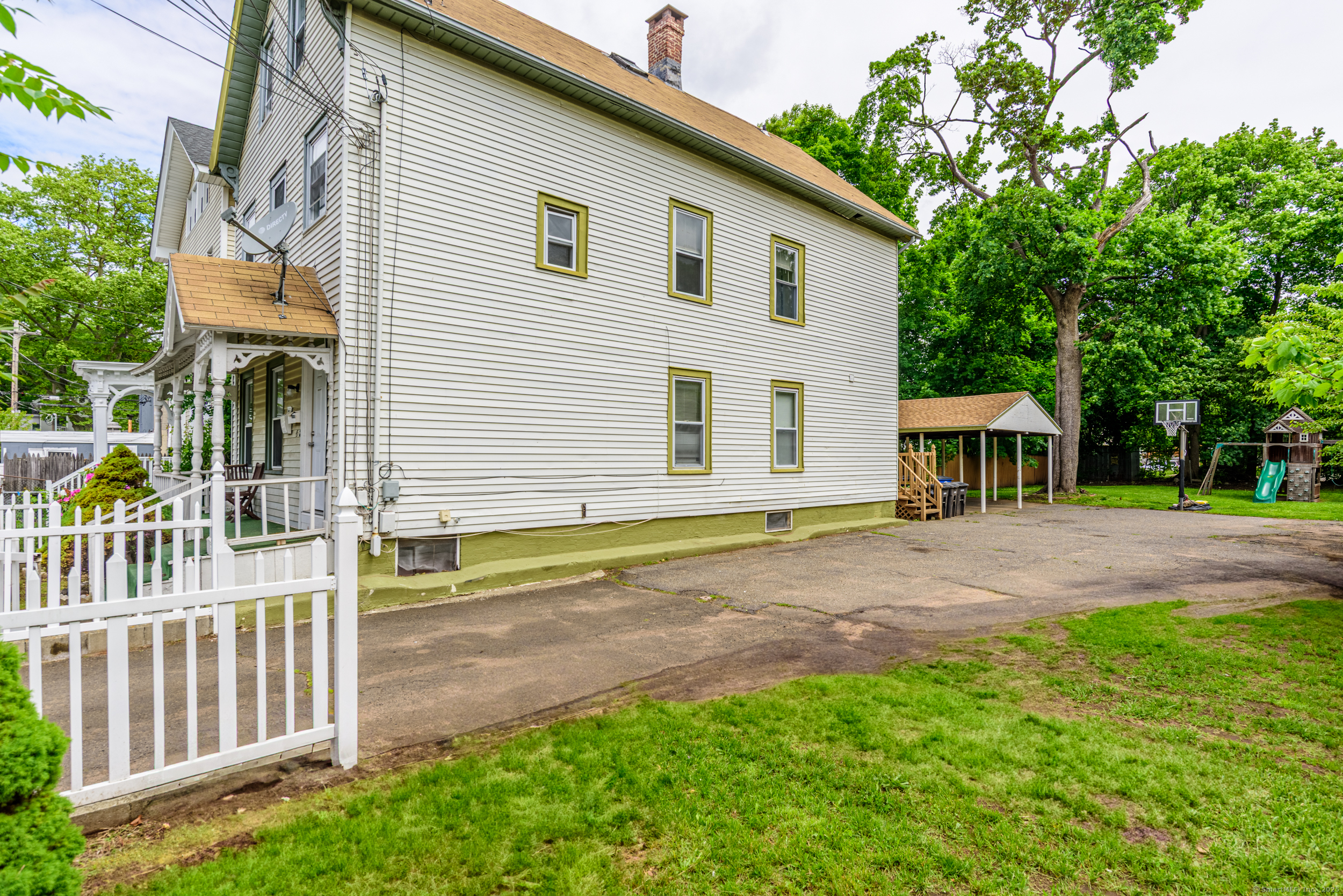 45 Kossuth Street