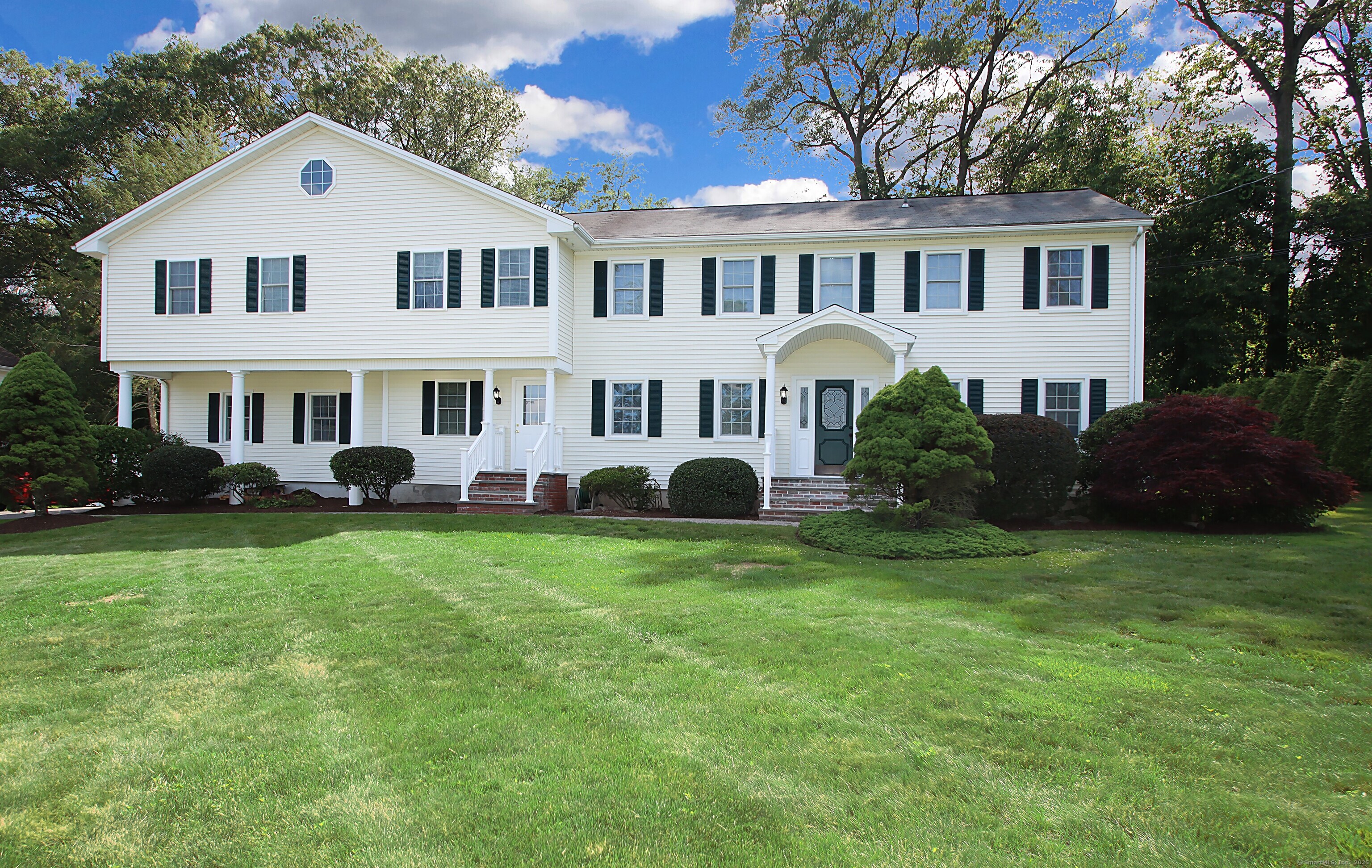 37 Lamplighter Lane