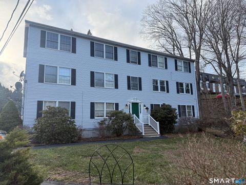 Condo For Sale - 73 Cedar Street #B4<br/> Norwich, CT 06360