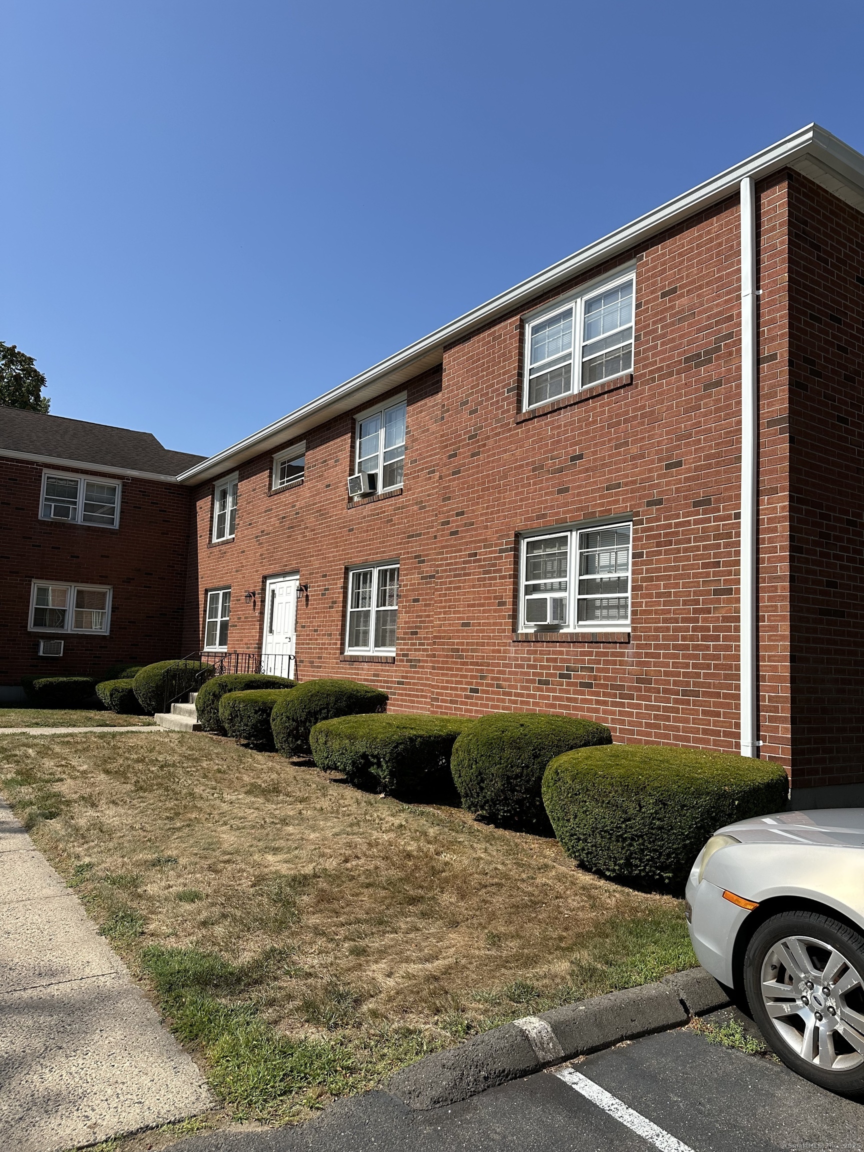 257 Cooke Street APT D