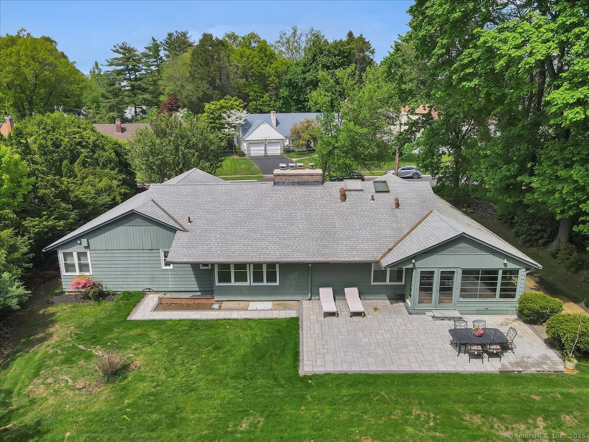 11 W Ridge Drive, West Hartford, Connecticut image 38