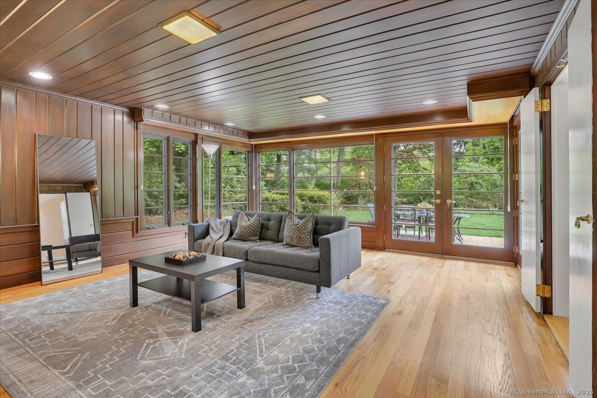 11 W Ridge Drive, West Hartford, Connecticut image 13