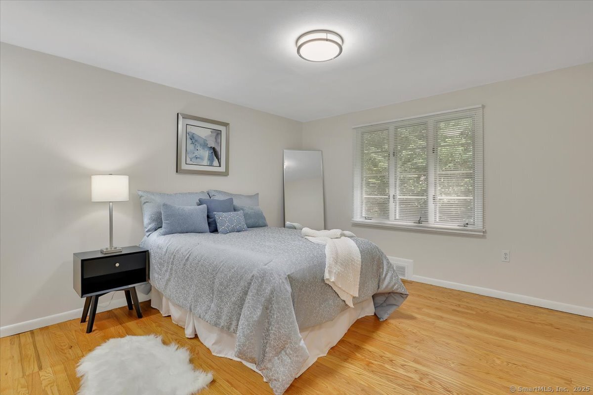 11 W Ridge Drive, West Hartford, Connecticut image 26