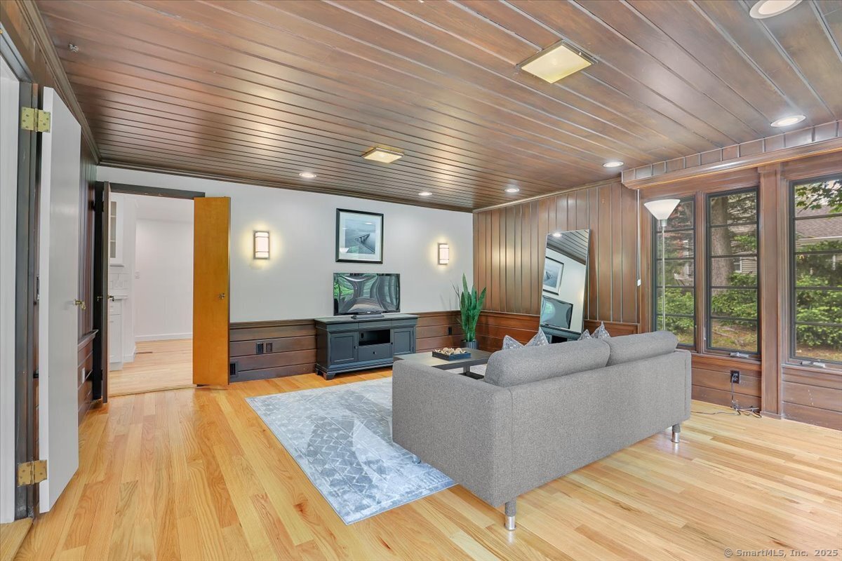 11 W Ridge Drive, West Hartford, Connecticut image 14