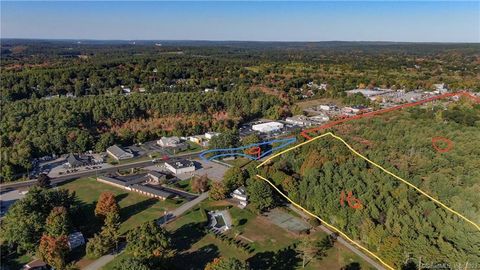 Tiny photo for 16 Allen Hill Road, Brooklyn, CT 06234 (MLS # 170580948)