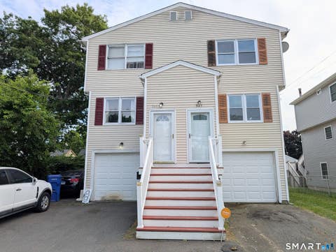 Homes For Sale - 323 Columbus Avenue<br/> Stratford, CT 06615