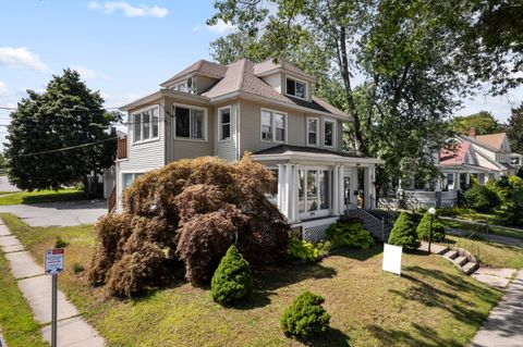 A home in New London