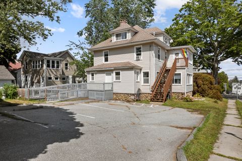 A home in New London