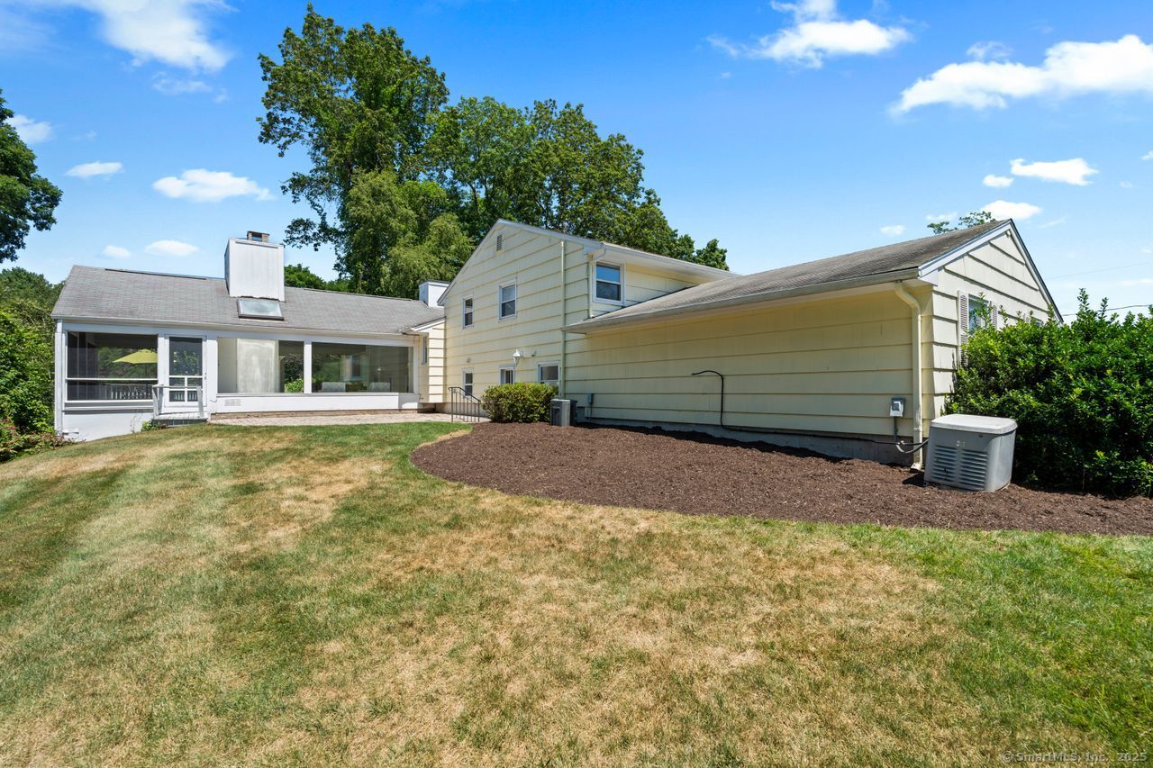 40 Puritan Lane