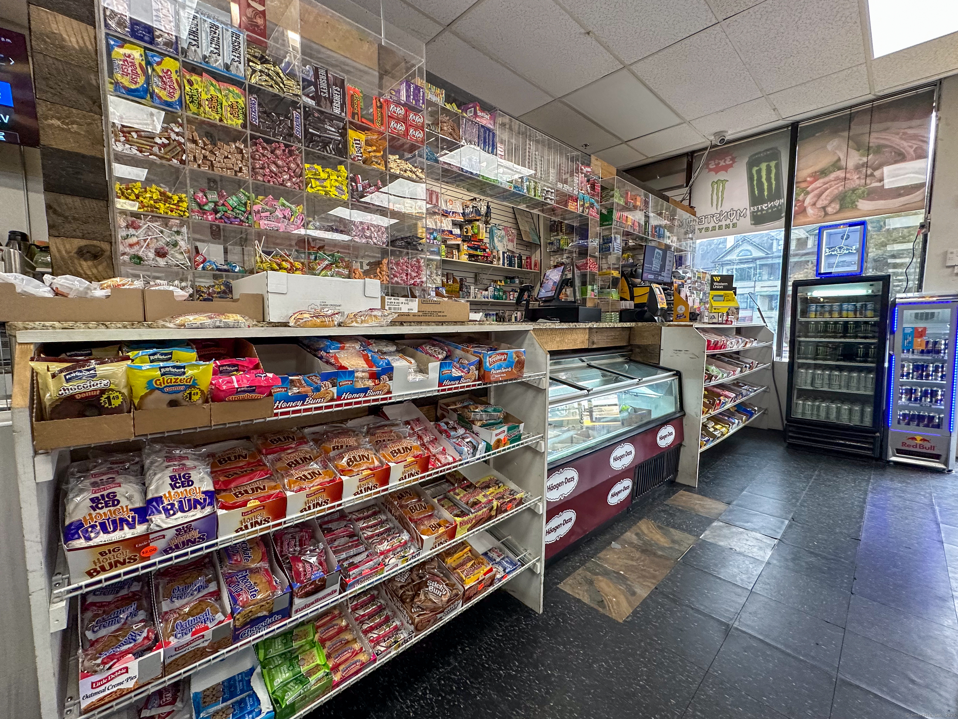 302 Farmington Avenue