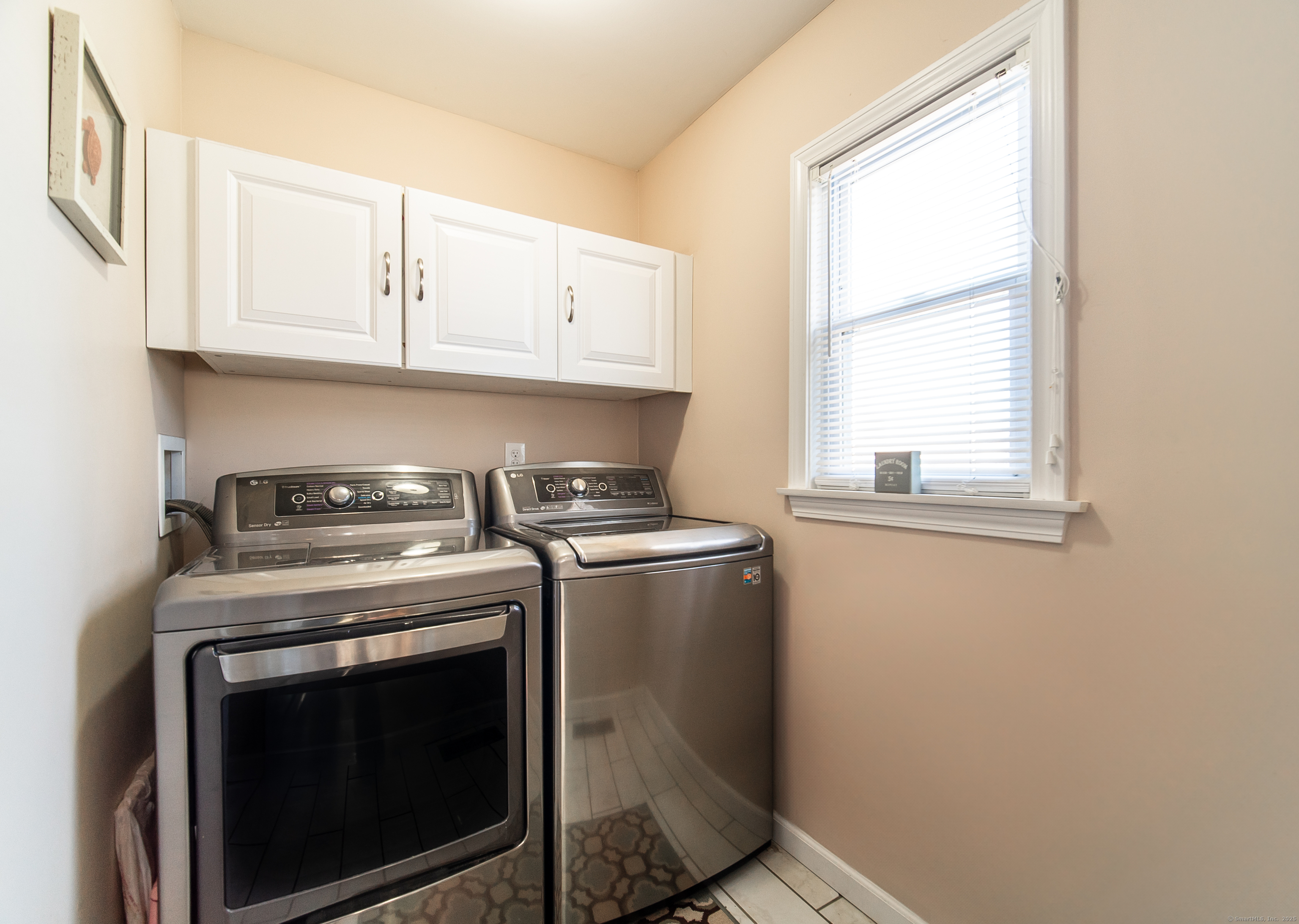 607 First Avenue, West Haven, Connecticut image 16