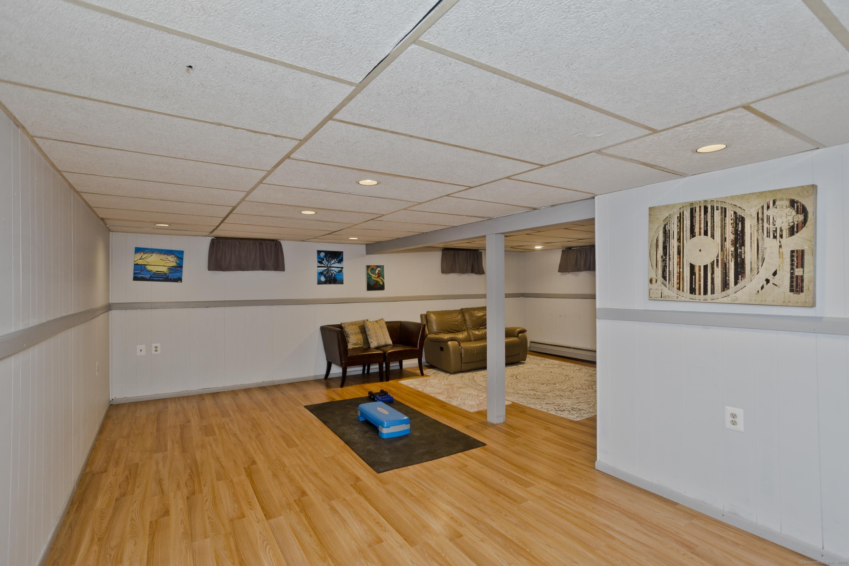 4 Conlin Drive, Enfield, Connecticut image 29