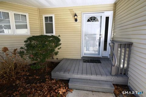 Tiny photo for 15 W Pine Way #10, Plainville, CT 06062 (MLS # 24160142)