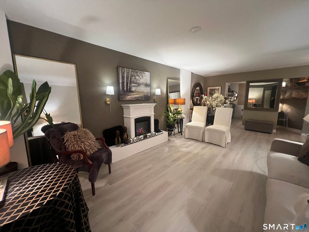 Photo of 91 Strawberry Hill Avenue #827, Stamford, CT 06902 (MLS # 24193905)