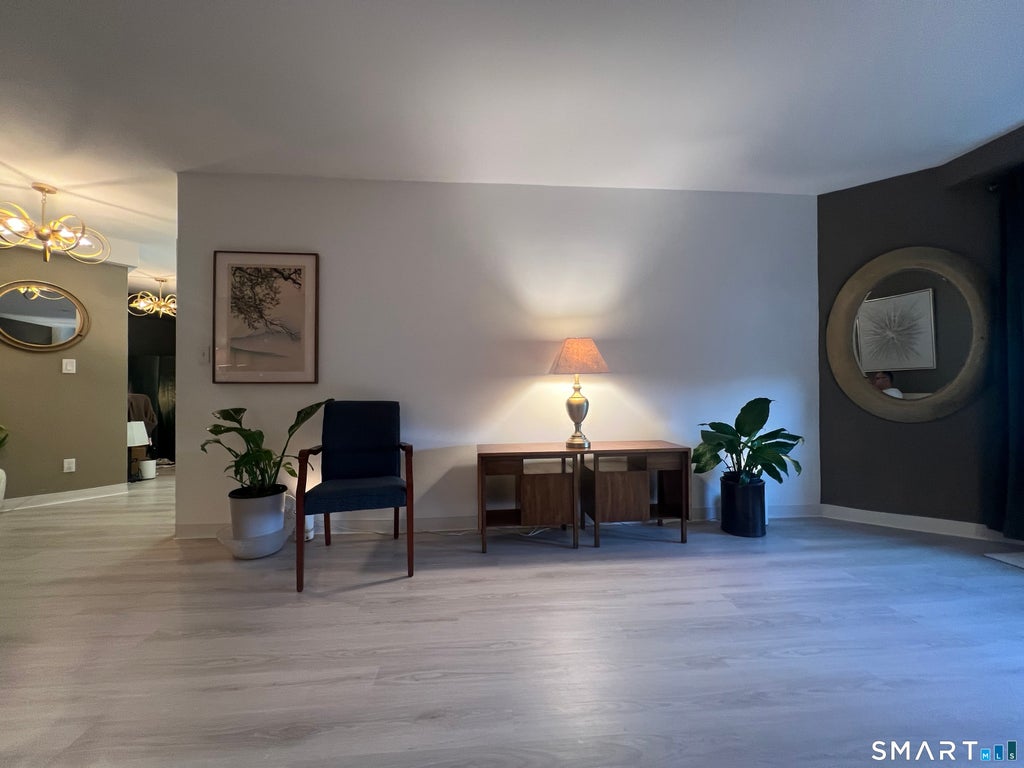 Photo of 91 Strawberry Hill Avenue #827, Stamford, CT 06902 (MLS # 24193905)