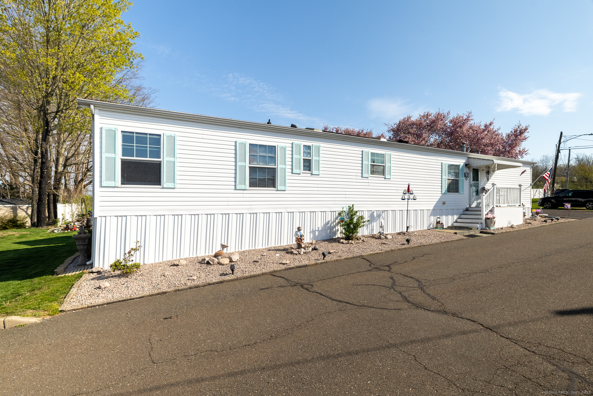 19 Leetes Island Road #TRLR 30, Branford, Connecticut image 3