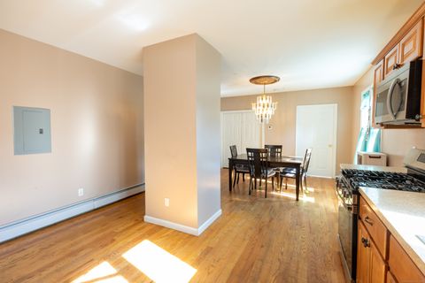 Tiny photo for 27 Sisson Avenue, Hartford, CT 06106 (MLS # 24137668)