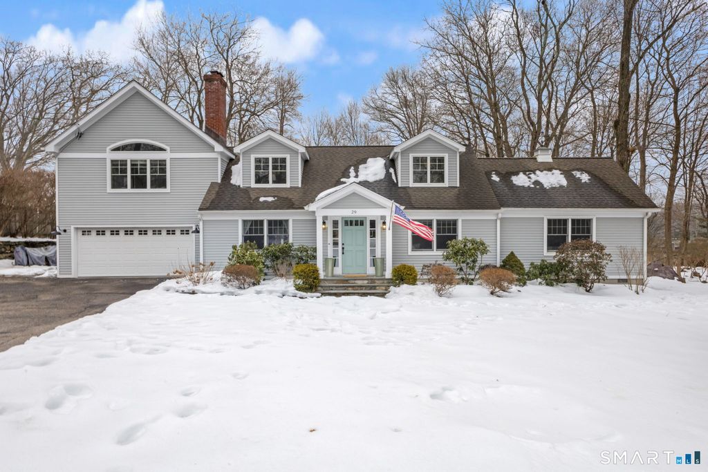 Photo of 29 Richmond Drive, Darien, CT 06820 (MLS # 24154972)